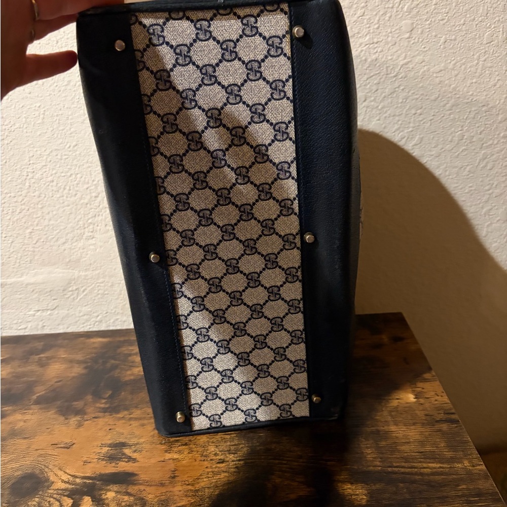 Vintage Gucci Boston bag. - Picture 5 of 9